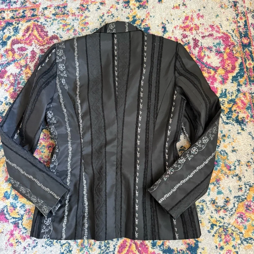 Vintage Gothic Whimsigoth Black Satin Blazer with Silver Embroidery - Picture 9 of 9